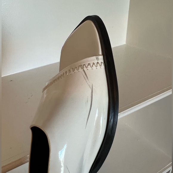 UO White Square Toe Kitten Heel 10US Womens - Picture 7 of 7